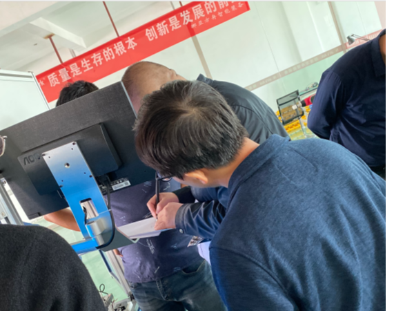 客戶來訪挪亞方舟自動化檢測設備廠家